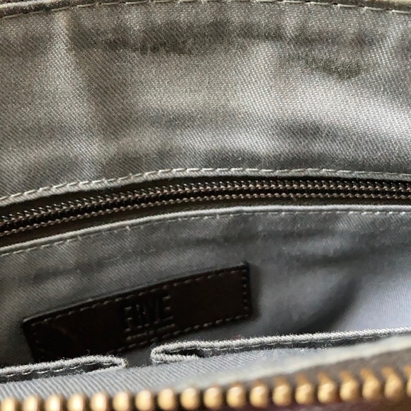 Frye crossbody brown leather messenger bag - Picture 11 of 16